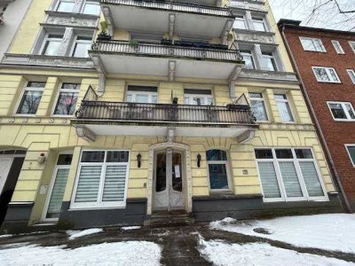 2-Zimmer-Altbau-Wohnung in Eilbek, Dachgeschoss mit Ausblick