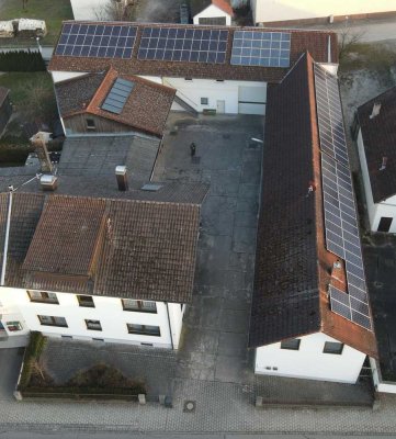 Haus mit Lagerhallen Provisionsfrei