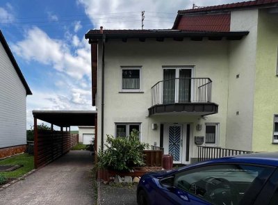 Mehlingen - Reiheneckhaus, 4 ZKB, EBK, Garten, Garage, Carport, 2 Balkone