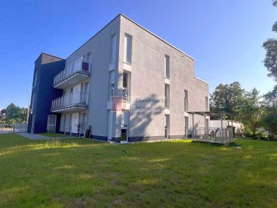 Top!! Neubau-Erstbezug: 2-Zimmer Penthousewohnung, Parkett & TG-Stellplatz inklusive