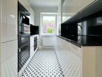 Erstbezug nach Sanierung! Hochwertige 3-Zi.-Wohnung mit exklusiver Einbauküche