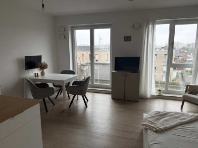 Helle 1-Zimmer Wohnung mit Balkon in zentraler Lage mit TG-Stellplatz zur Untermiete