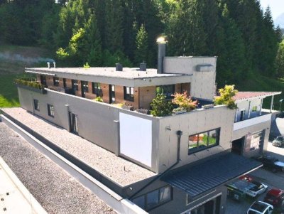 4-Zimmer-Penthouse mit großer Terrasse in Oberndorf