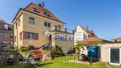 Familienhaus mit Ausblick, Garten und Dachterrasse in begehrter Lage von Neustadt Hambach