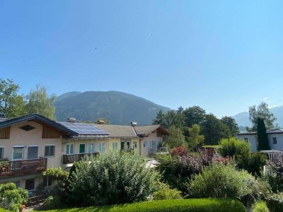Zwischen Zeller See und Areit: Großzügige 3-Zimmer-Wohnung im 2-Parteien-Haus mit Bergpanorama