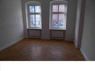 Großzügige 4-Zimmer-Wohnung mit Balkon als Kapitalanlage