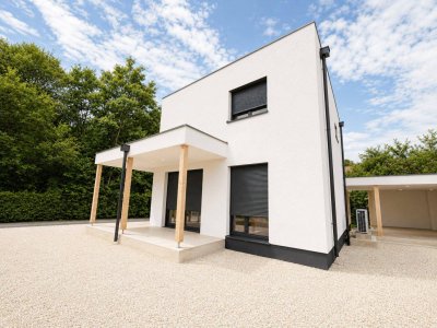 Modernes Fertighaus – Erstbezug mit Stil &amp; Komfort