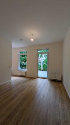 Frisch sanierte, barrierefreie 2-Zimmer-Wohnung mit Terrasse