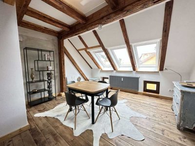 Möbliertes Loft mit Stil und Exklusivität