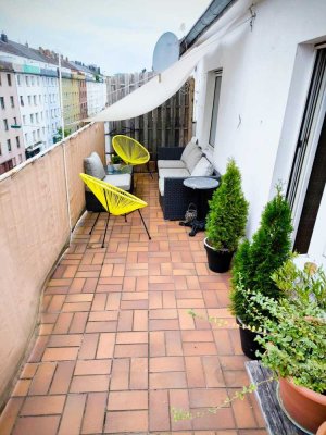 zentral gelegene 2-Zi.-Whg. mit schönem Balkon und großer Wohnküche