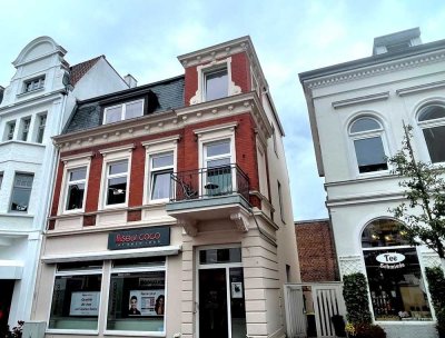 Charmante Altbauwohnung in der Eutiner Innenstadt