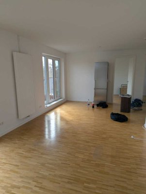 Helle 4‑Zimmer Dachgeschosswohnung in Mainz-Oberstadt