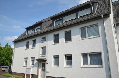 Klein - fein - mein! Gemütliche Dachgeschosswohnung mit Einbauküche