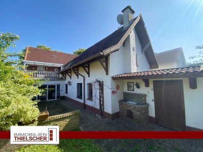 Geräumiges Reihenmittelhaus mit Garten, Dachterrasse und Gartenhaus in Scherpenseel