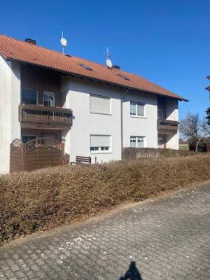 SMÜ-Hiltenfingen ,Top-DHH , gute Rendite , Kap. und Eigenn. ,son. Garten, Garage ,Förderung mögl.