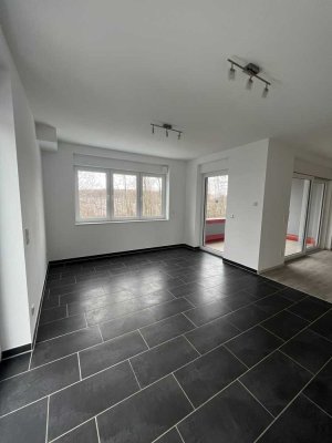 3-Zimmer-Wohnung auf der Ruhbank, 108 m² – Waldblick & Loggia
