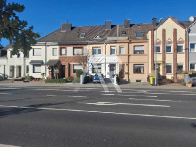 Klein & fein! Charmantes Traumhaus für junge Familien, mit Einbauküche und Stellplatz in Eschweiler!