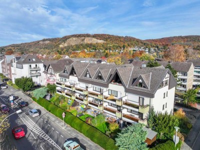 Gepflegte 2-Zimmer-Wohnung mit Balkon und TG-Stellplatz in bevorzugter Lage von Bonn - Oberkassel
