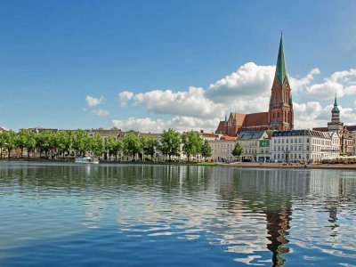 Direkt am Pfaffenteich – Traumbüro in Traumlage