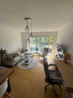 Schöne, moderne und möblierte Wohnung am Fluss
