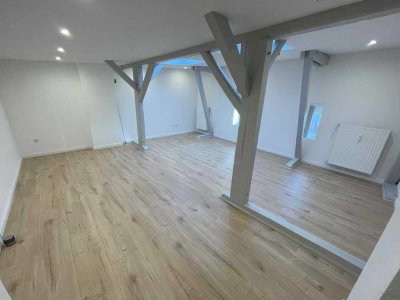 Freundliche 4,5-Zimmer-DG-Wohnung mit gehobener Innenausstattung in Magdeburg