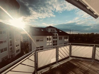 Vollständig renovierte 2,5-Zimmer-Wohnung mit Balkon, Einbauküche und teilmöbliert in Markgröningen