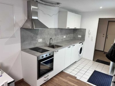 Kernsanierte ein Zimmer Apartment in Stuttgart/ Sillenbuch
