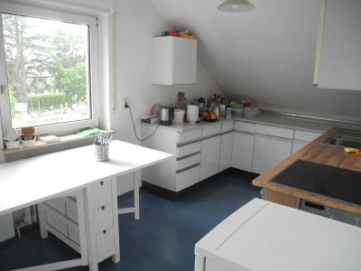 Zentrumnahe 3-Z-KB-Wohnung mit Balkon in Eppelheim
