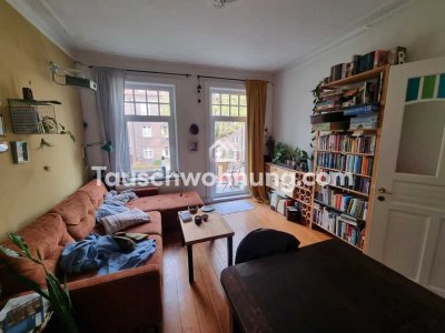 Tauschwohnung: Gemütliche 3 Zimmer Wohnung in Altbau Villa im Grünen