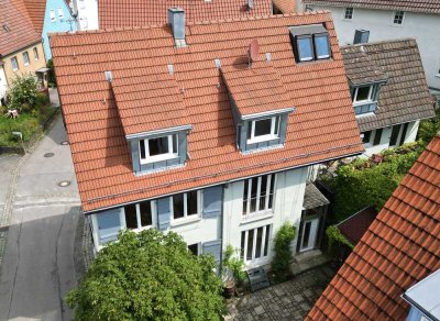 Charmantes Einfamilienhaus 4,5-Zimmer + Bürobereich & Galerie