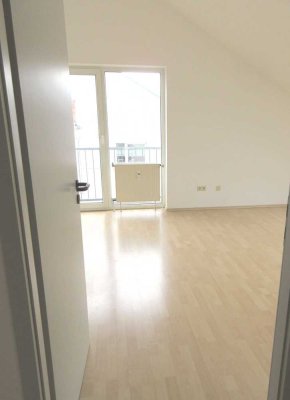 3,5-Raum-Wohnung mit Balkon