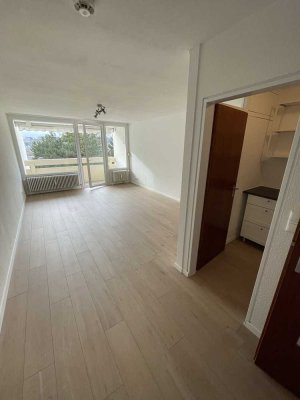 Apartment mit EBK und Balkon: geräumige 1-Zimmer-Wohnung in Kempten