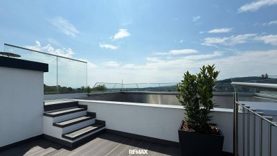 Traumhaftes PENTHOUSE mit großer Dachterrasse und Edelstahlpool