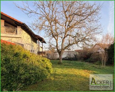 Einfamilienhaus mit Garage auf 811m² Grundstück