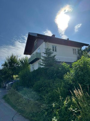 Wohnen mit Seeblick und Schlossblick – Charmantes Einfamilienhaus in Top-Lage zu vermieten