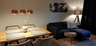 Möblierte 2-Zimmer-Wohnung mit Balkon im Zentrum