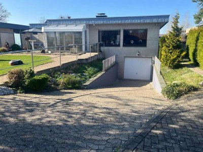 Eleganter Bungalow mit Wintergarten