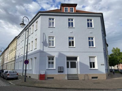 2-Raum in Dessau-Nord,  EG oder 1.OG mit Balkon