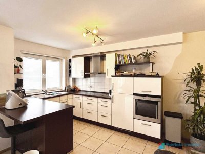 Helle 2-Zimmer-Wohnung mit Balkon, Aufzug & Tiefgarage