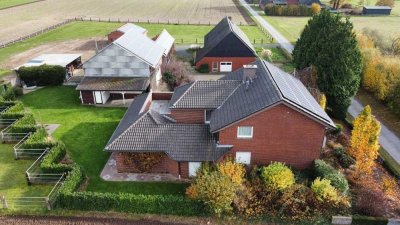 Leben auf dem Land 

Vielseitiges Anwesen mit Einliegerwhg., Altbau, Ställen und Weideflächen