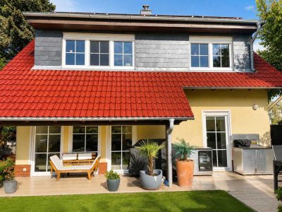 Stilvoll modernisiert: Einfamilienhaus im grünen Berlin-Mahlsdorf