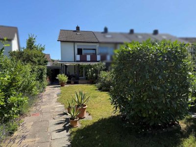 Vermietetes Reihenendhaus mit tollem Garten und Garage