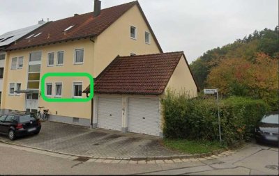 3-Zimmer-Hochparterre-Wohnung mit Balkon und Einbauküche in wenzenbach