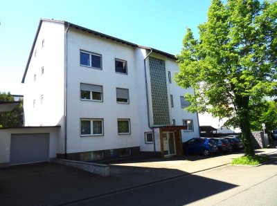 Tolle 3 ZKB-Wohnung mit Terrasse, kl. Garten und Stellplatz. Frei werdend