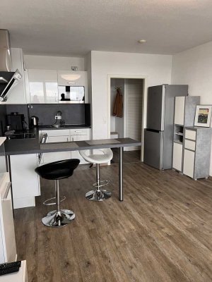 Stilvolle, vollständig möblierte 1,5-Zimmer-Wohnung mit EBK und Balkon in Mainz-Gonsenheim