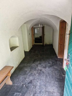 Preiswertes 6-Raum-Einfamilienhaus in Jettenbach