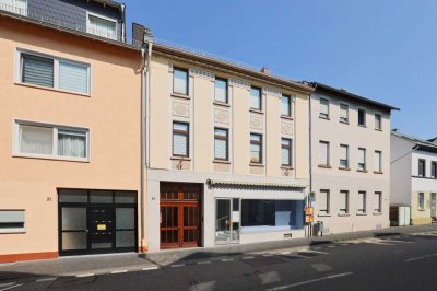 Gepflegtes Wohn- und Geschäftshaus mit Balkon und Innenhof in zentraler Lage von Oberlahnstein