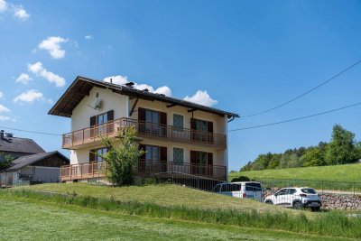 Ruhige Lage mit Bergblick - renoviertes 2 Familienhaus zu verkaufen **ohne Makler**Provisionsfrei**