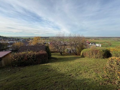 Großes Einfamilienhaus mit Traumgrundstück, Schwimmbad & Wintergarten – viel Platz für Ihre Ideen in