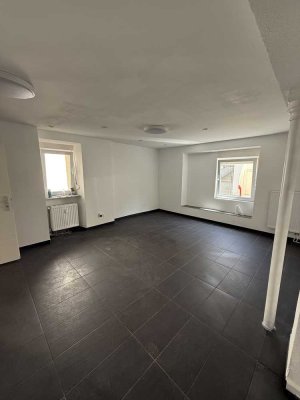 Erstbezug nach Sanierung: ansprechende 1,5-Zimmer-Wohnung in Sinsheim